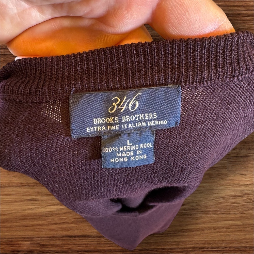 Brooks Brothers 346 Mens V Neck Sweater Vest Purple Extra Fine Italian Merino L - Picture 4 of 5